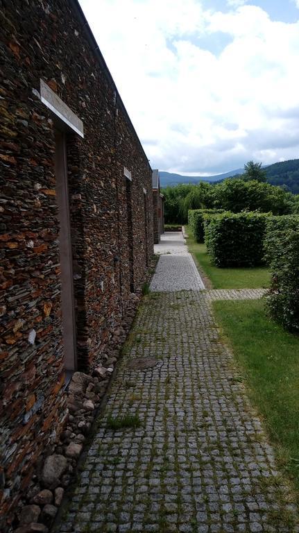 PodgórzynGospodarstwo Agroturystyczne-Pensjonat Sad住宿加早餐旅馆 外观 照片